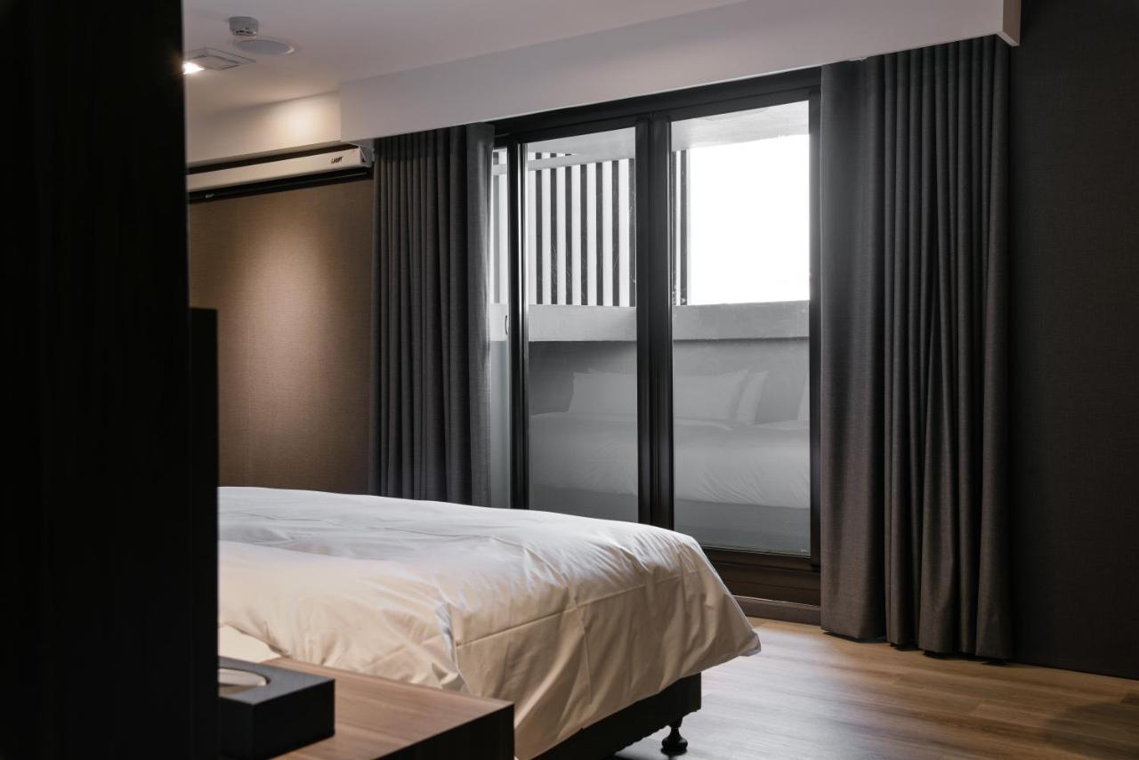 Autumn Willow Hotel Taichung Exterior photo