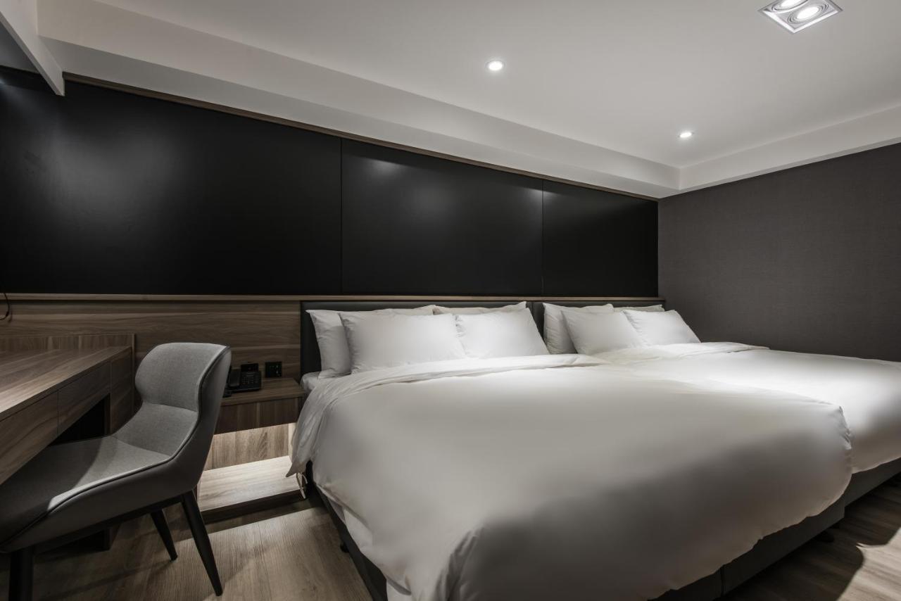 Autumn Willow Hotel Taichung Exterior photo